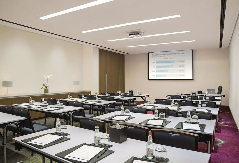 Novotel Muscat Airport