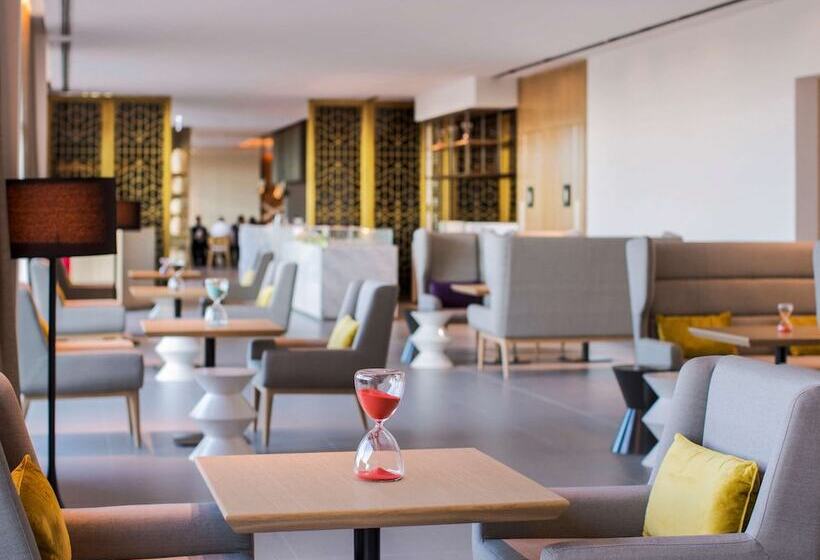 Novotel Muscat Airport