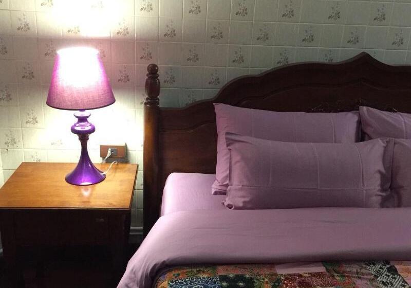 פנסיון Baan Nai Nakhon