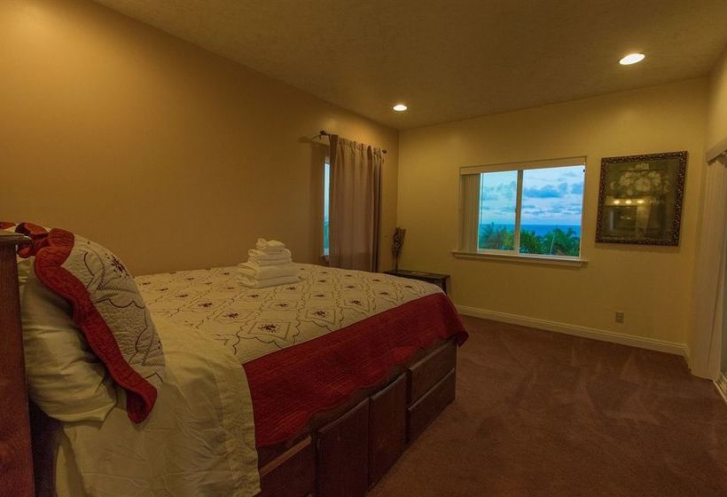 بنسيون Oceanfront Legacy