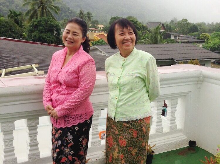 펜션 Thaweesuk Heritage Homestay