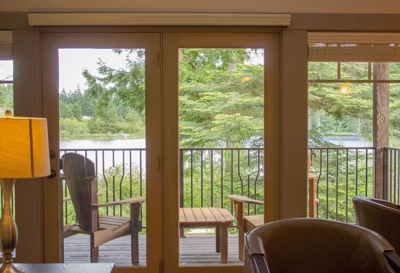 אתר נופש The Cottages On Salt Spring Island