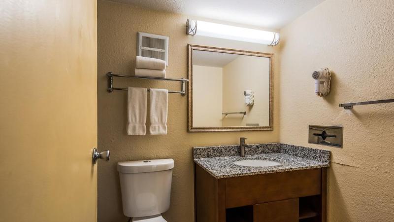 Surestay Plus Hotel By Best Western St. Louis Airport