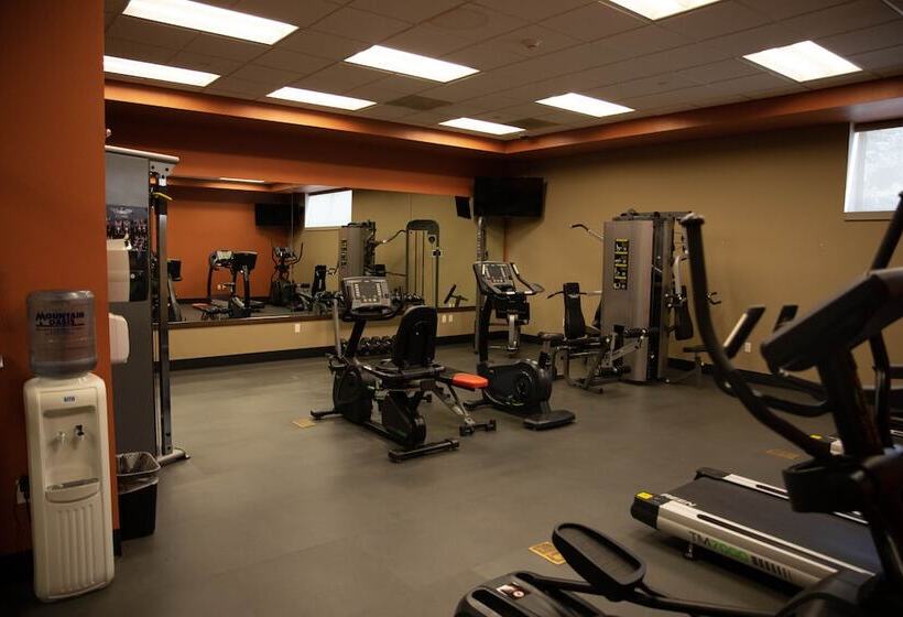 The Hotel At Black Oak Casino Resort