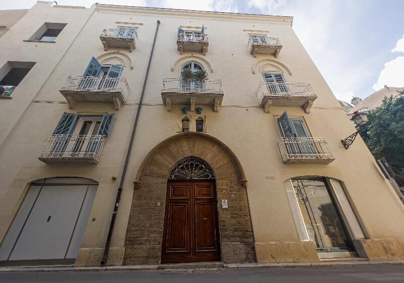 Zibibbo Suites &s   Aparthotel In Centro Storico A Trapani