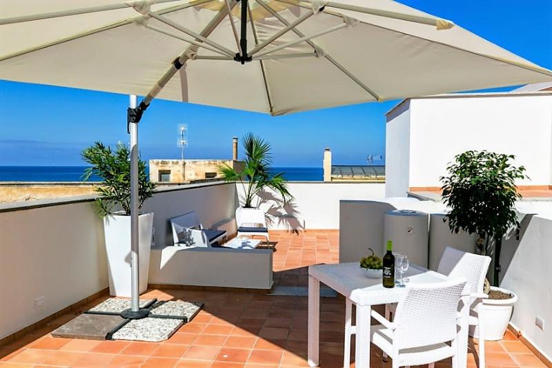 Zibibbo Suites &s   Aparthotel In Centro Storico A Trapani