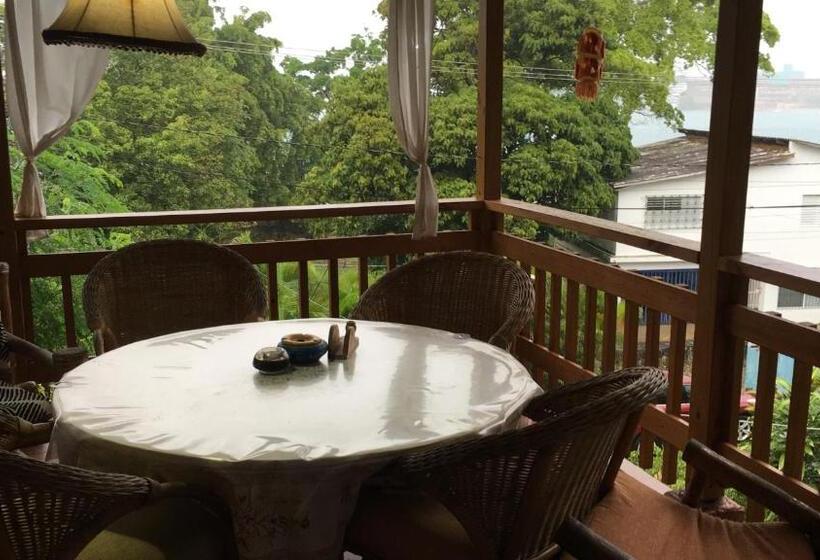 ユースホステル Villa Mar Sosua