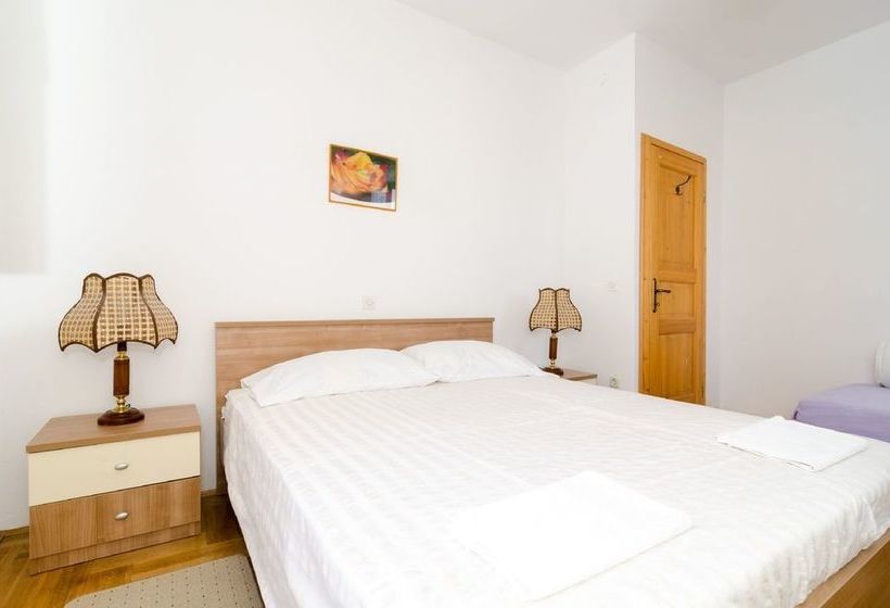 Apartments Matuå¡ko