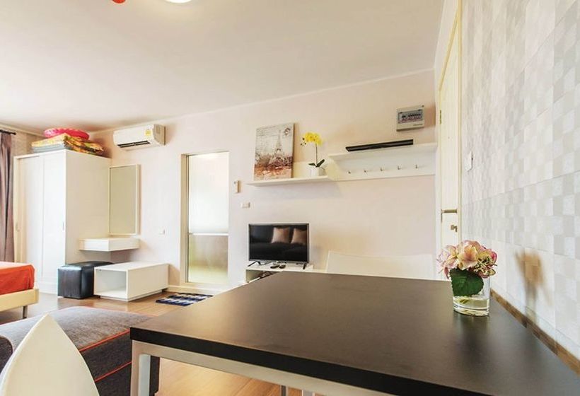 Baan Thew Lom Condominium