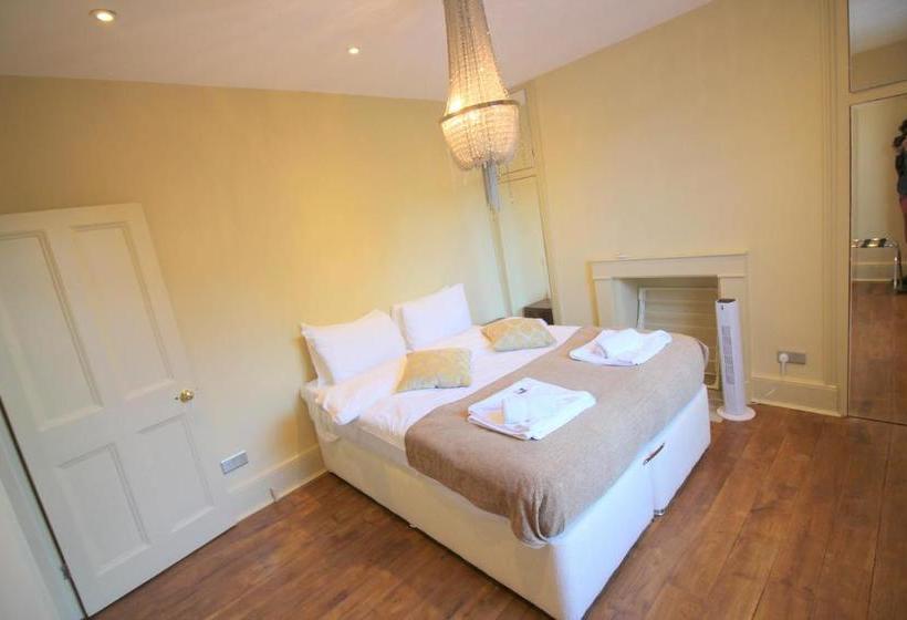 Cambridge City Apartments