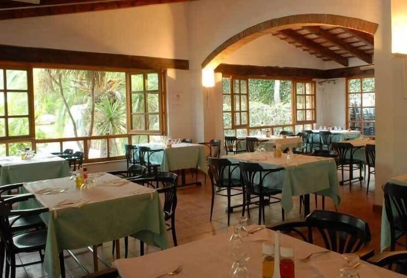 Camping Cala Montgó