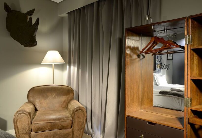 Dalma Old Town   Castelo