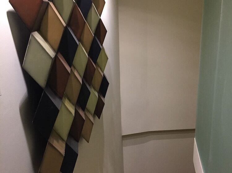 Dalma Old Town   Castelo