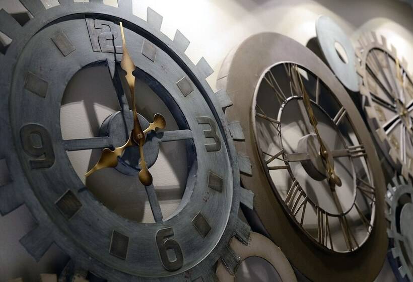 Dalma Old Town   Castelo