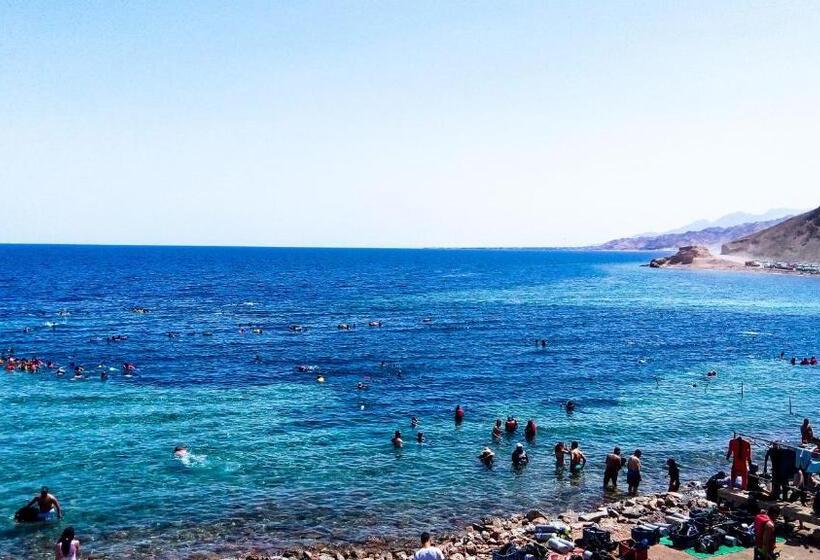 Deep Blue Divers Hostel Dahab
