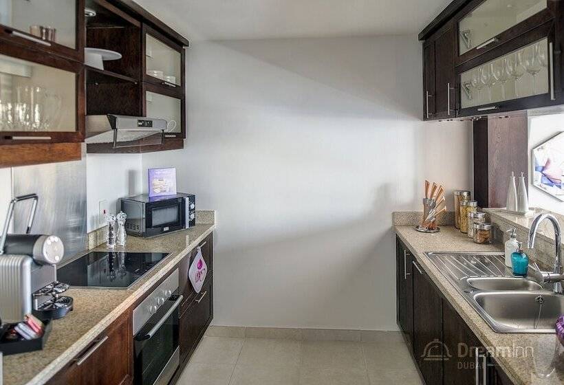 Dream Inn Apartments   Burj Residences Burj Khalifa View