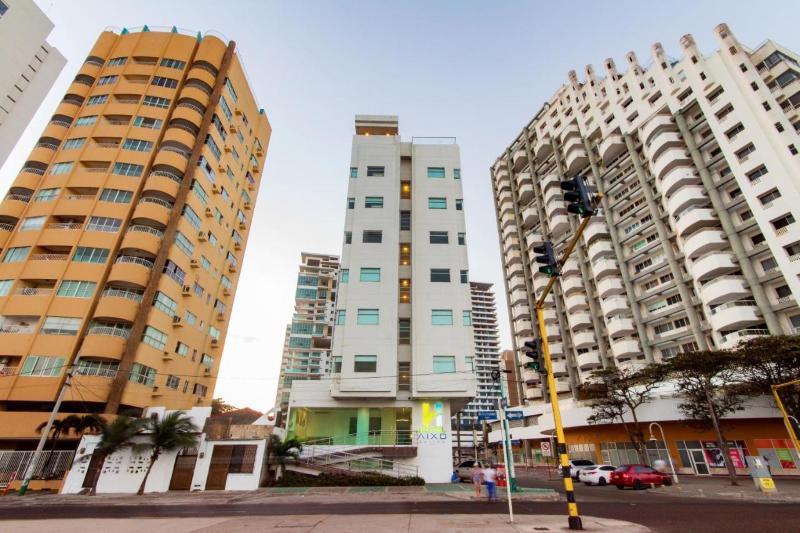 בית מלון כפרי Aixo Suites By Geh Suites