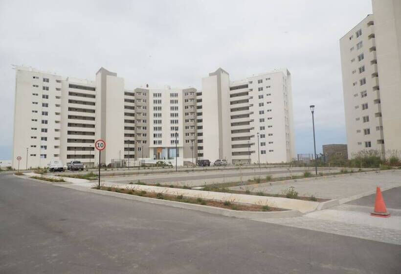 فندق Alojamientos La Serena