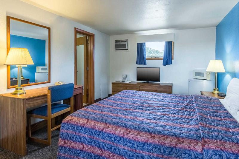 ホテル AmeriVu Inn and Suites New Hampton