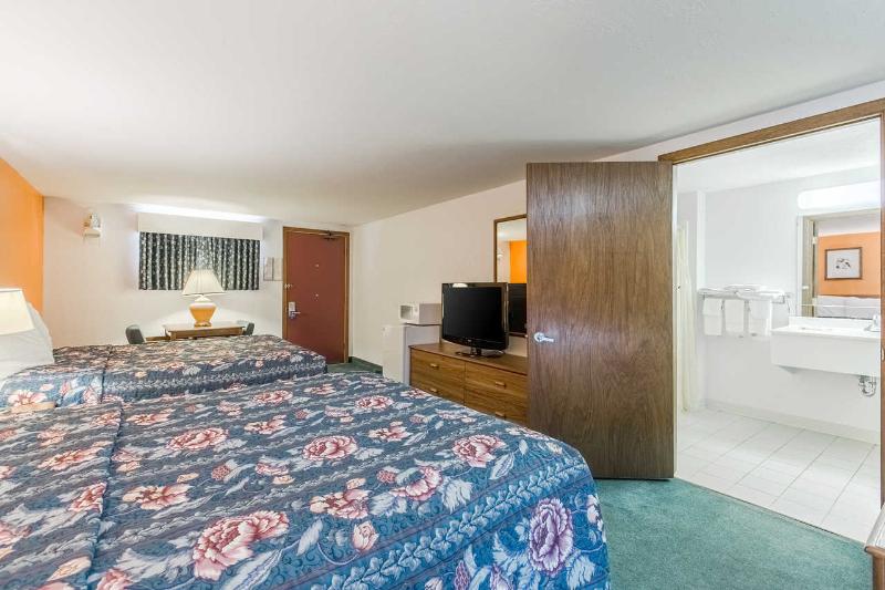 ホテル AmeriVu Inn and Suites New Hampton