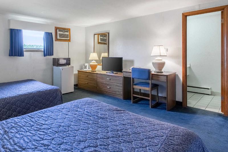 ホテル AmeriVu Inn and Suites New Hampton