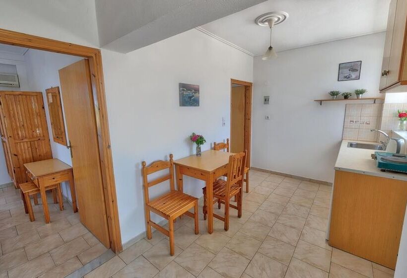 فندق Anthia Apartments