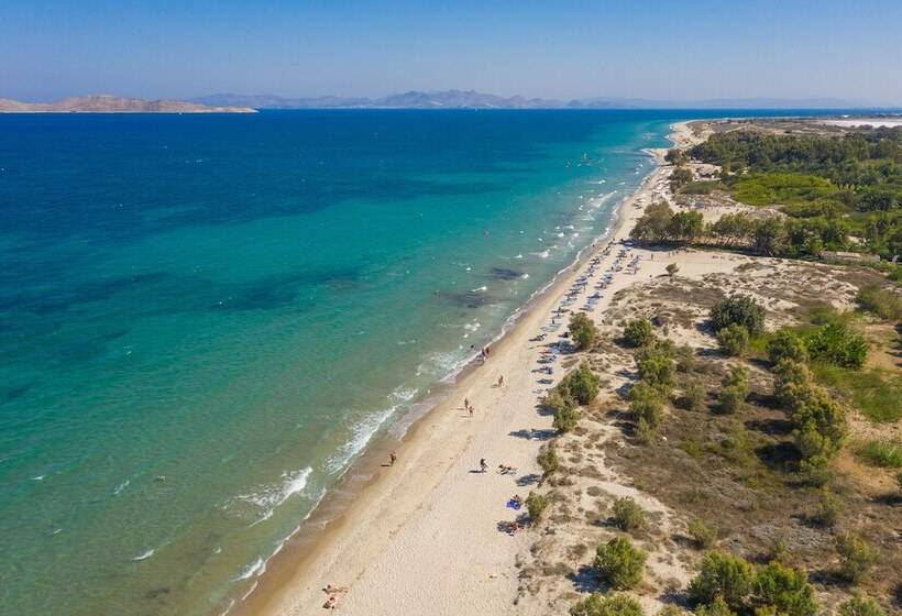 هتل Anthia Apartments