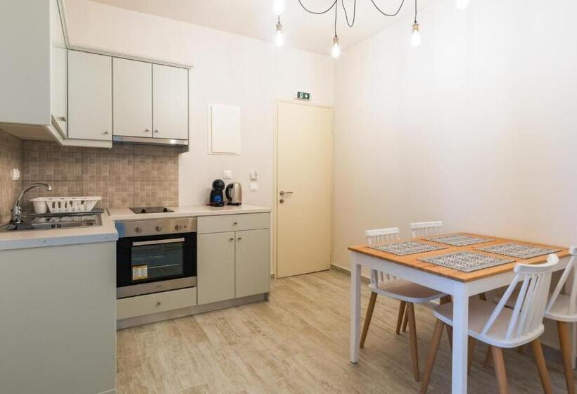 Отель Aria Suites