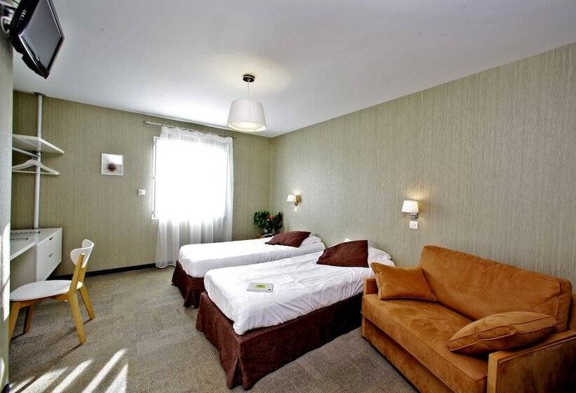 Отель Auberge De Moricq