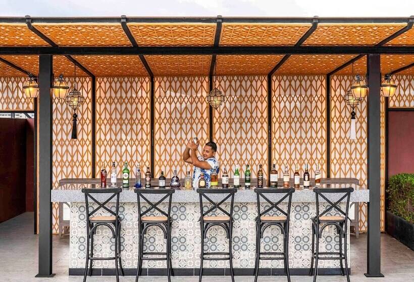 酒店 Avista Grande Phuket Karon   Mgallery