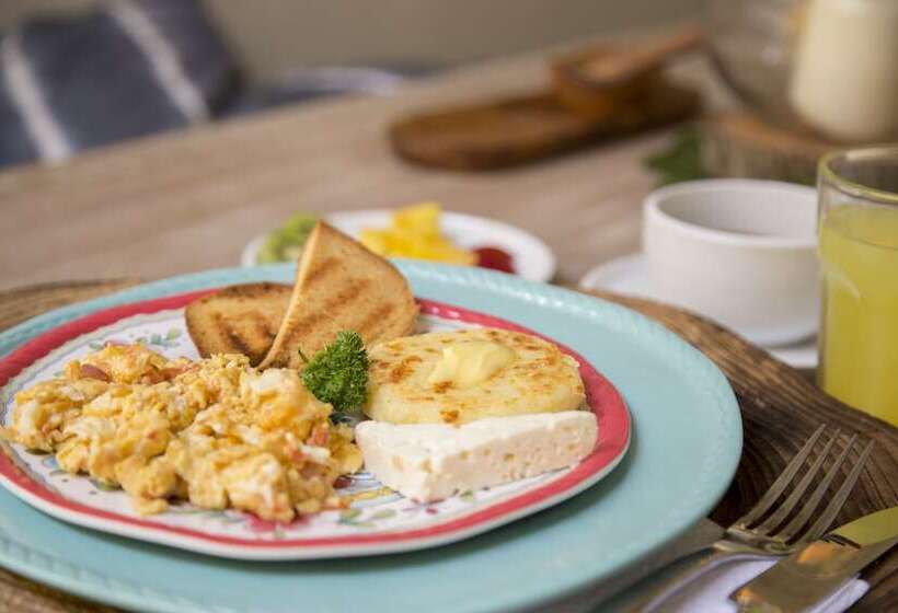 Отель Boutique Casa Mia