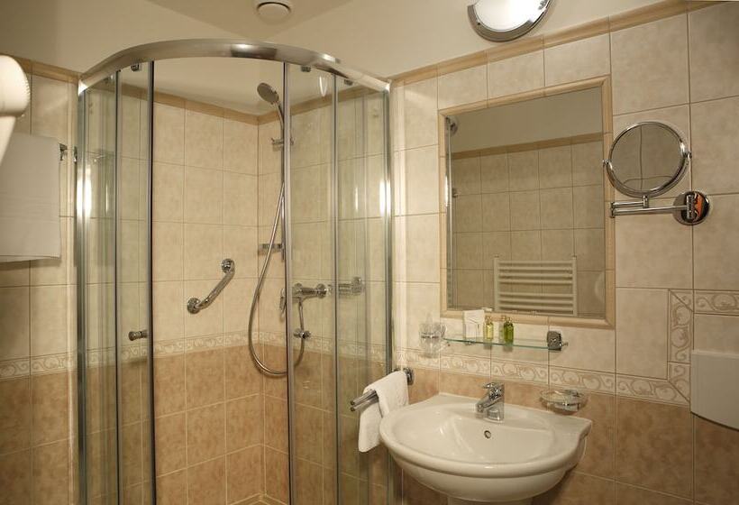 فندق Bristol Kralovska Vila