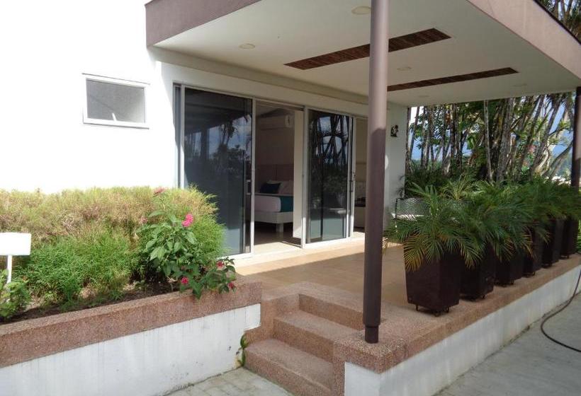 هتل Campestre Los Lagos