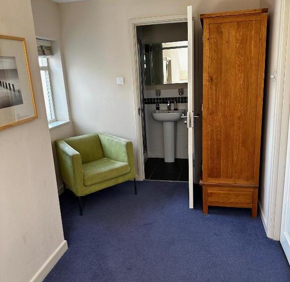 בית מלון כפרי Castle