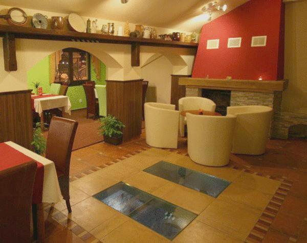 ホテル Centrum Harrachov