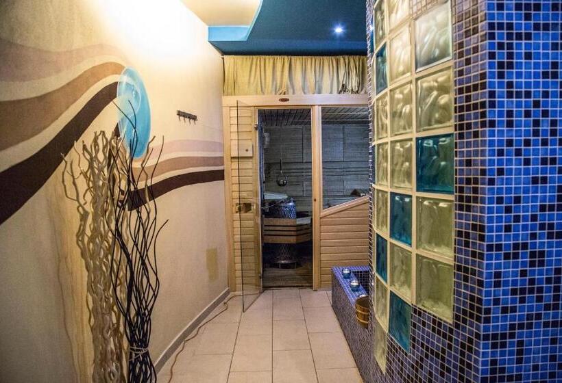 ホテル Centrum Harrachov