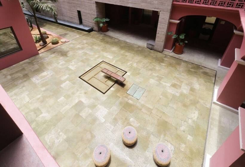 هتل City Centro By Marriott Oaxaca