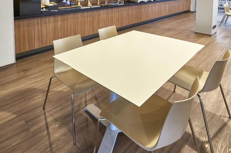 בית מלון כפרי City Express By Marriott Monterrey Lindavista