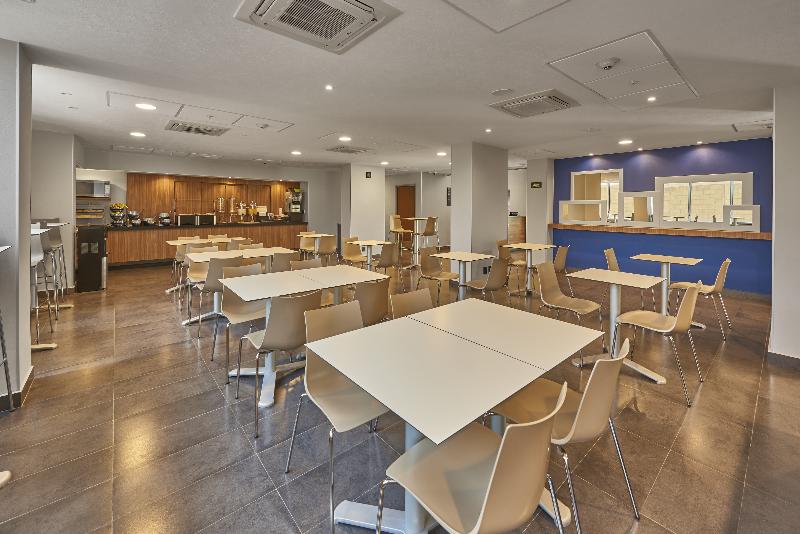 בית מלון כפרי City Express By Marriott Monterrey Lindavista