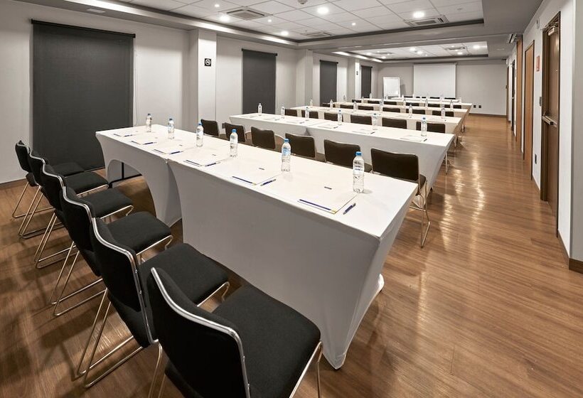 ホテル City Express By Marriott Tepic