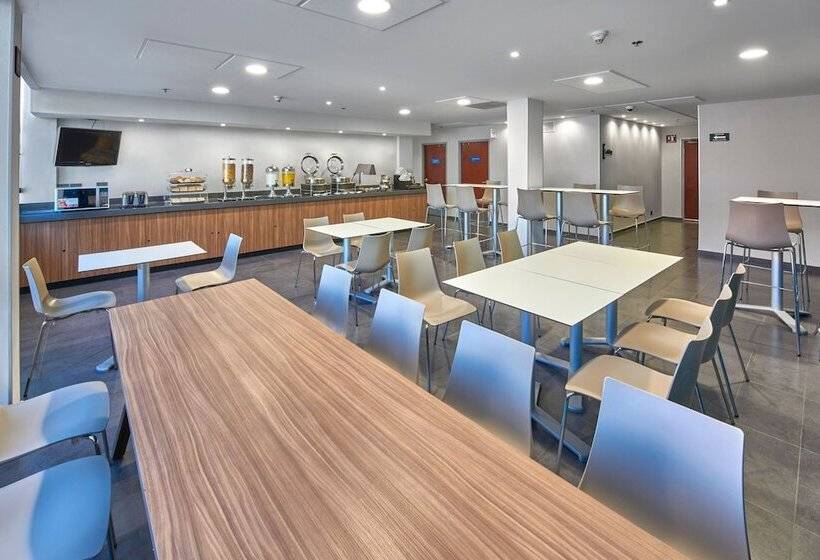 ホテル City Express By Marriott Tepic