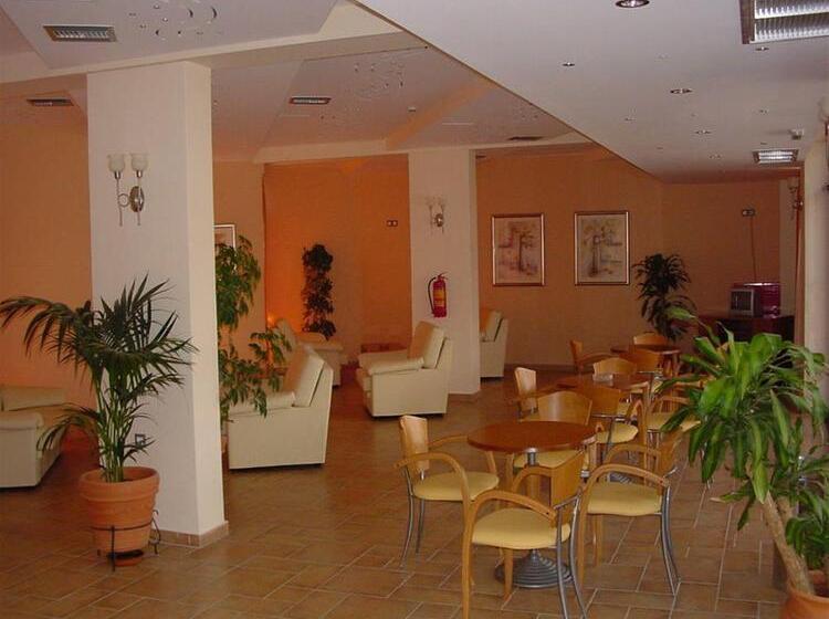 هتل Cleopatra Superior