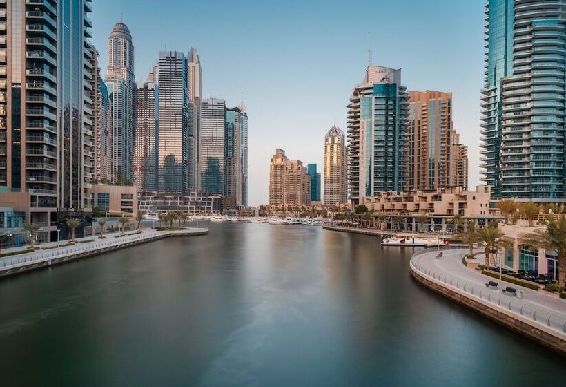 酒店 Crowne Plaza Dubai Marina, An Ihg