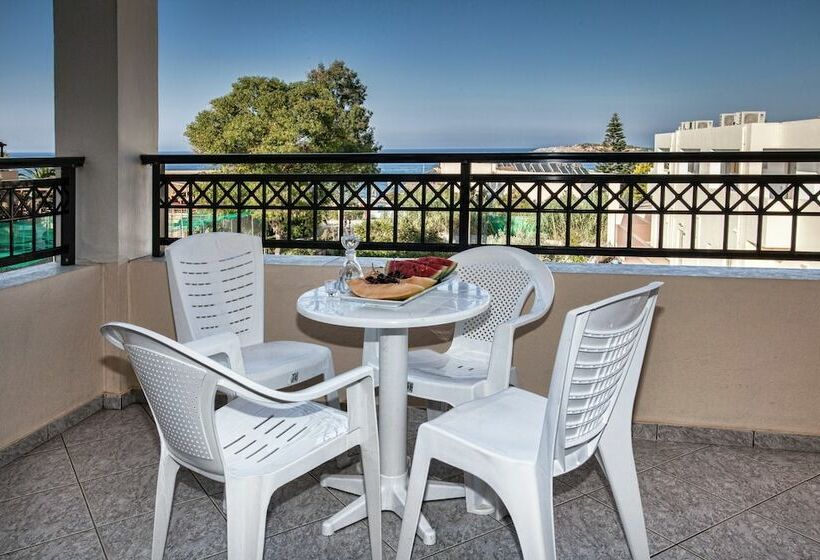 Отель Bali Dorian