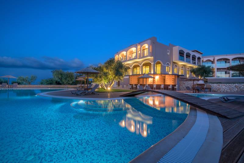 هتل Elegance Luxury Executive Suites  Adults Only