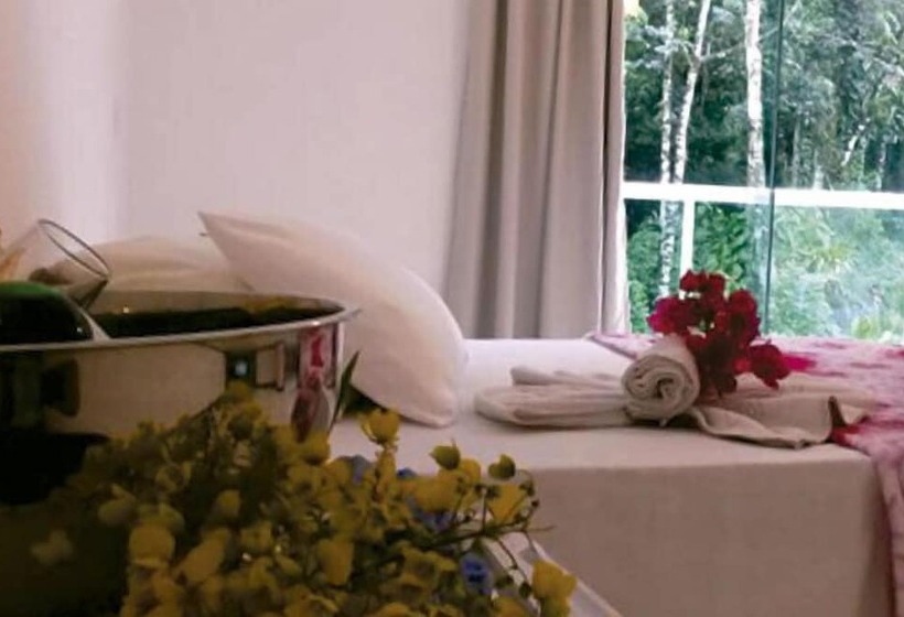 בית מלון כפרי Fazenda Monte Crista