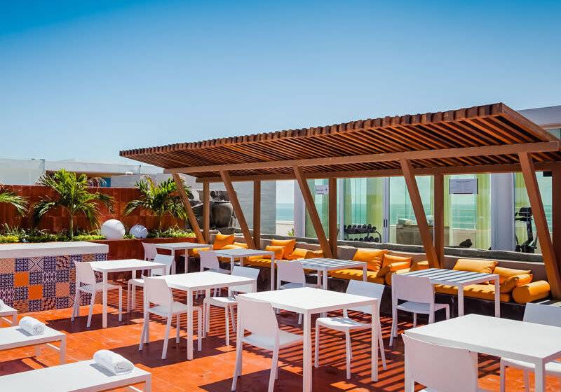 فندق Fiesta Inn & Loft Ciudad Del Carmen