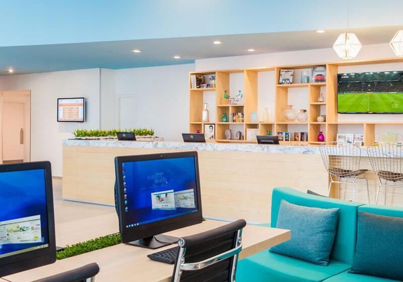 فندق Fiesta Inn & Loft Ciudad Del Carmen