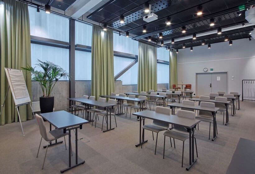 فندق Scandic Arlandastad