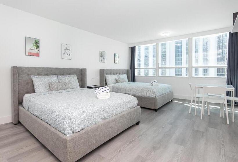 هتل Girasole Rentals Suites